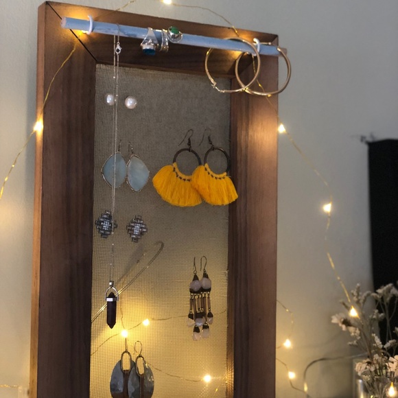 Antique shabby chic earring frame - Picture 2 of 5